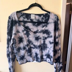 Victoria's Secret Black & White Tie-Dye Ribbed V-Neck Long Sleeve Top